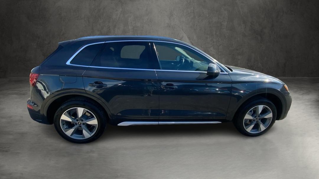 Audi Q5 2.0T Premium quattro 2023