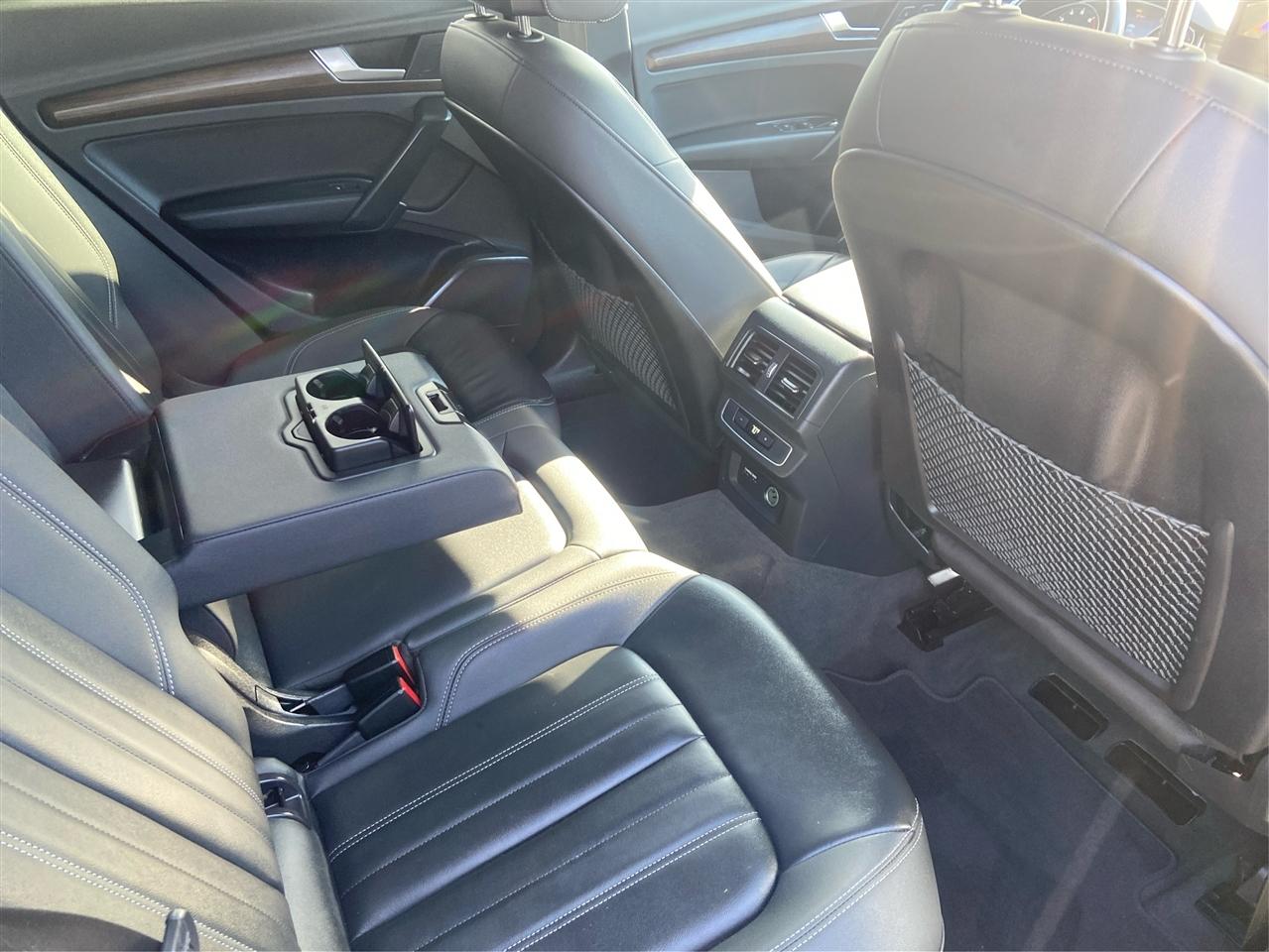 Audi Q5 2.0T Premium quattro 2023