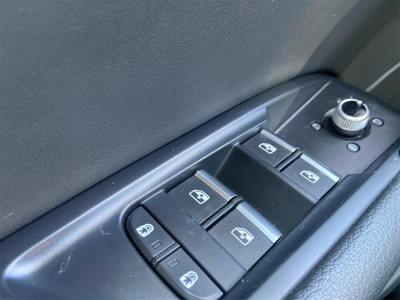 Audi Q5 2.0T Premium quattro 2023