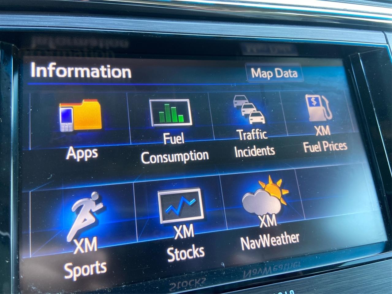 Toyota Avalon Hybrid XLE Premium 2013