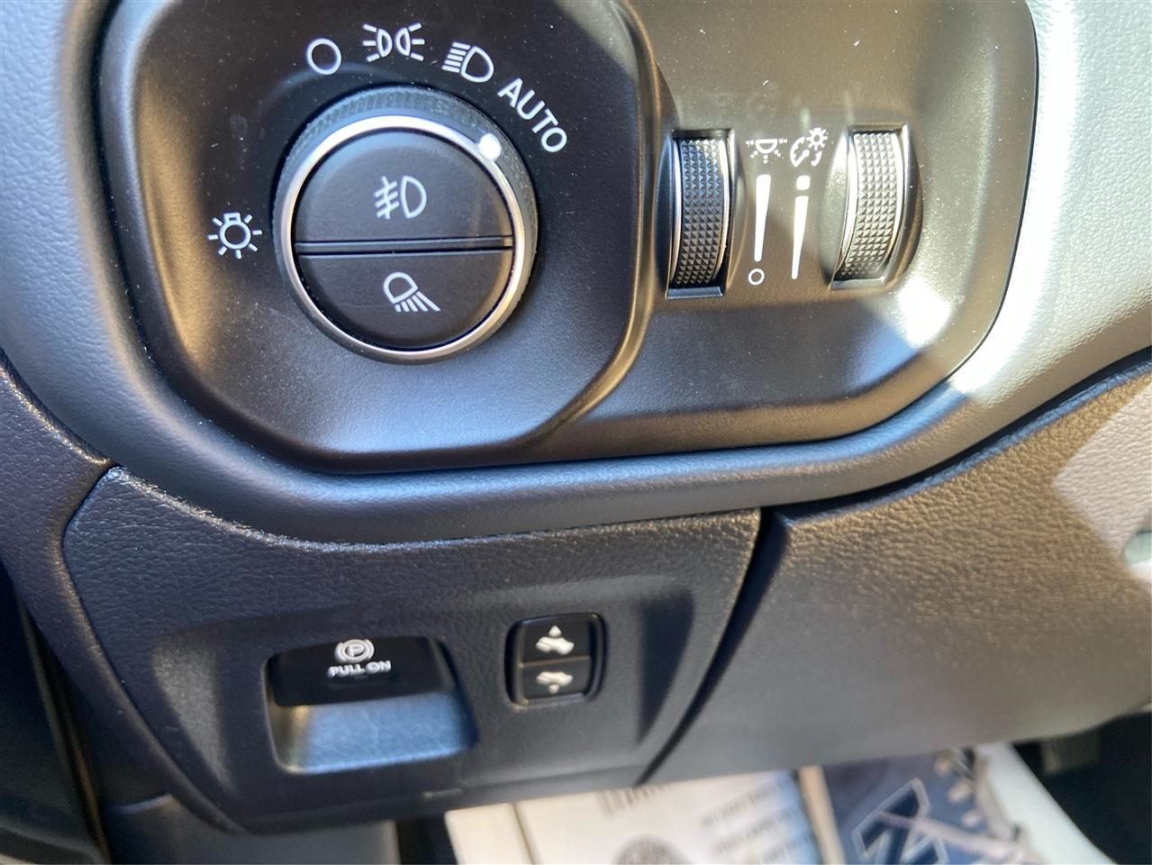 RAM 1500 Limited Crew Cab SWB 4WD 2020