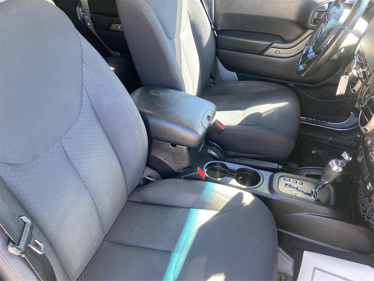 Jeep Wrangler Unlimited Sport 4WD 2016