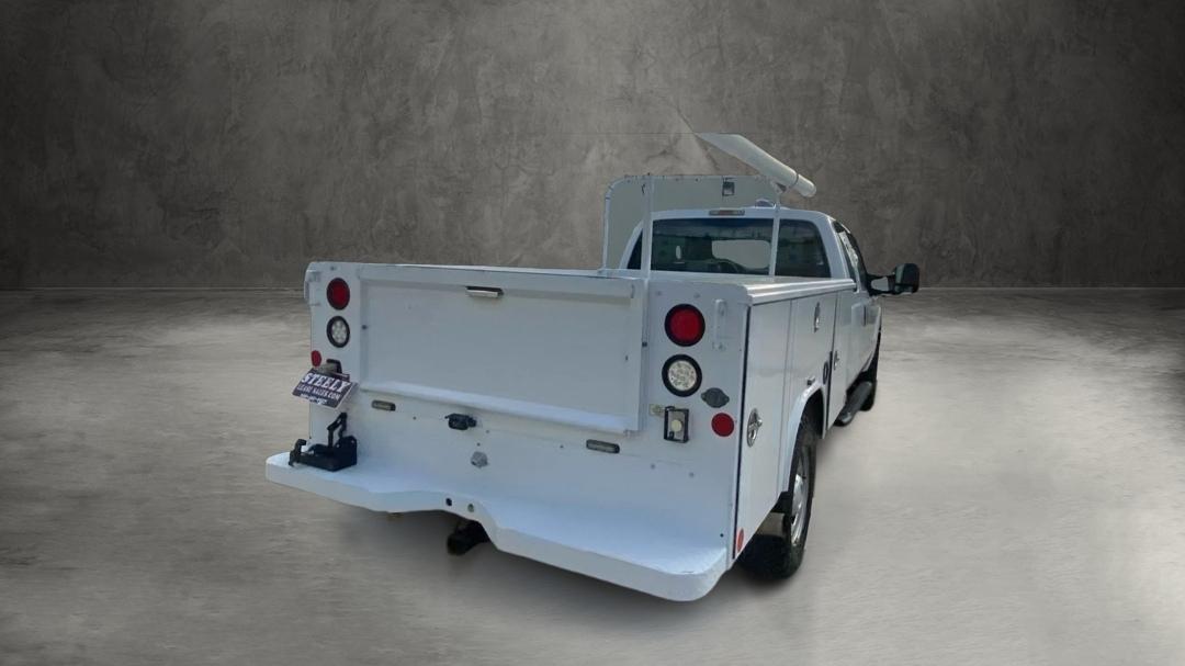 Ford F-350 SD XL SuperCab Long Bed 4WD DRW 2016