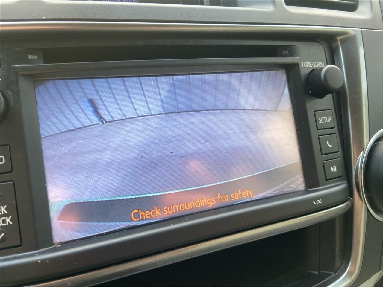 Toyota Highlander Base 2WD V6 2013