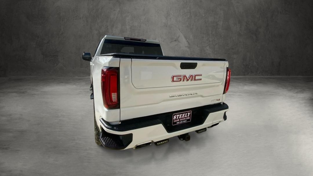 GMC Sierra 1500 AT4 Crew Cab Long Box 4WD 2021