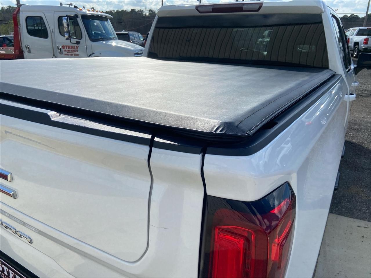 GMC Sierra 1500 AT4 Crew Cab Long Box 4WD 2021