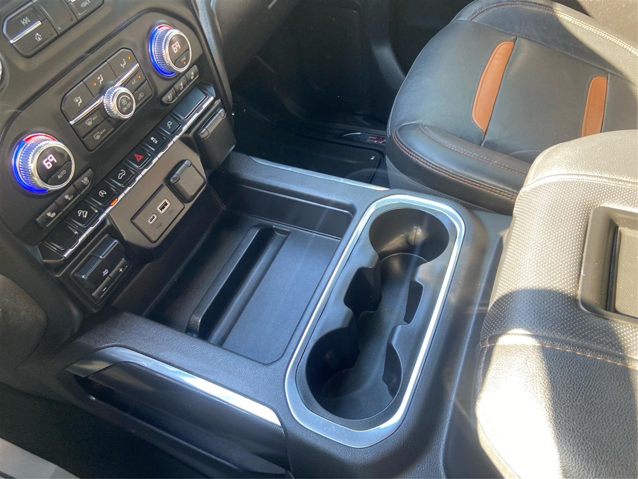 GMC Sierra 1500 AT4 Crew Cab Long Box 4WD 2021