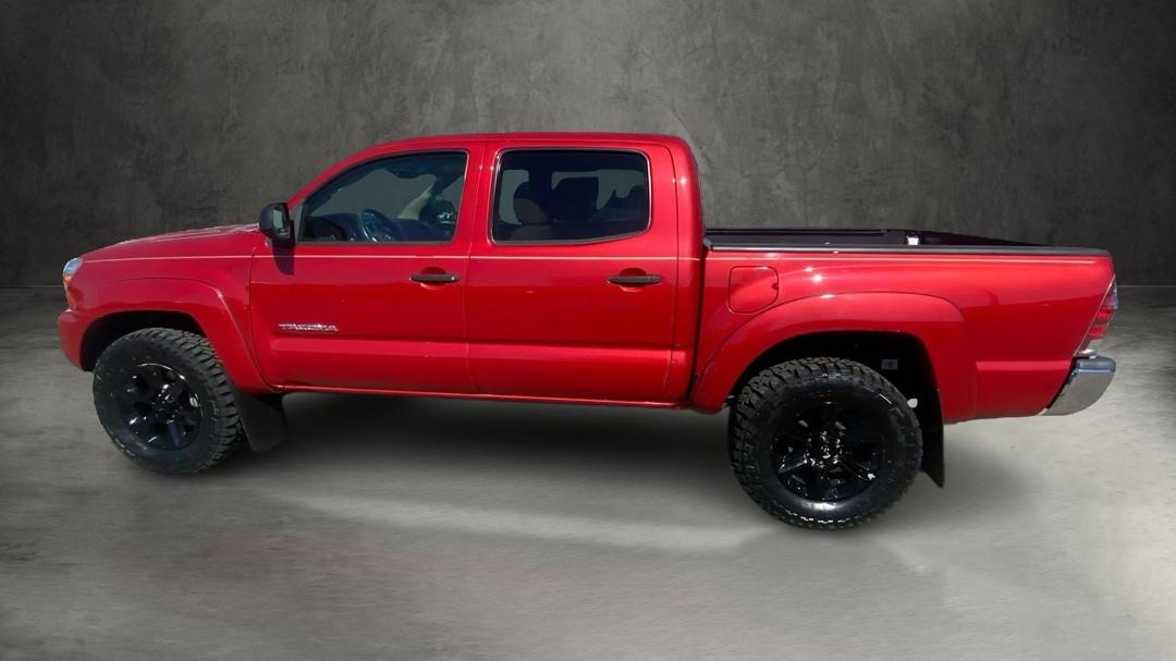 Toyota Tacoma PreRunner Double Cab V6 5AT 2WD 2015