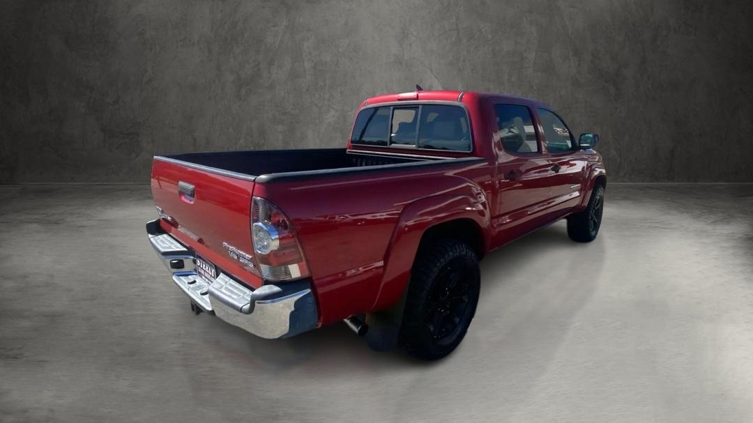 Toyota Tacoma PreRunner Double Cab V6 5AT 2WD 2015