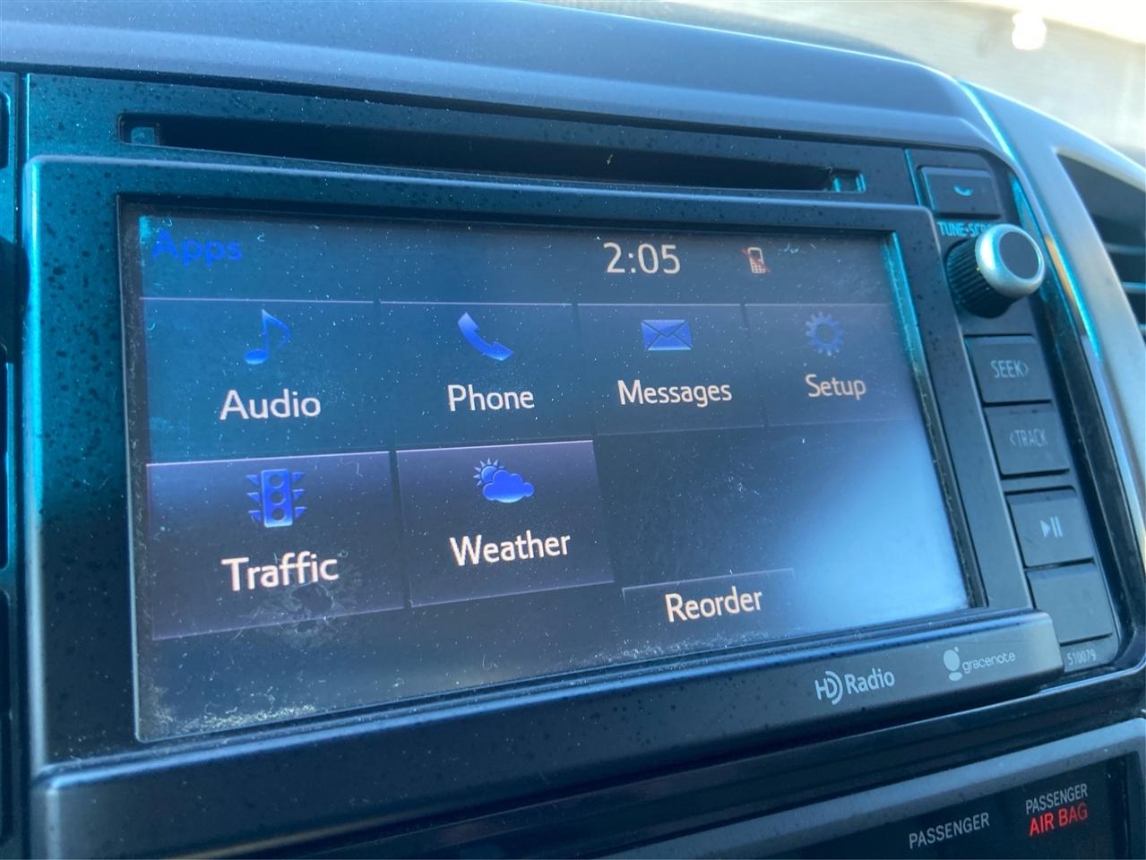 Toyota Tacoma PreRunner Double Cab V6 5AT 2WD 2015