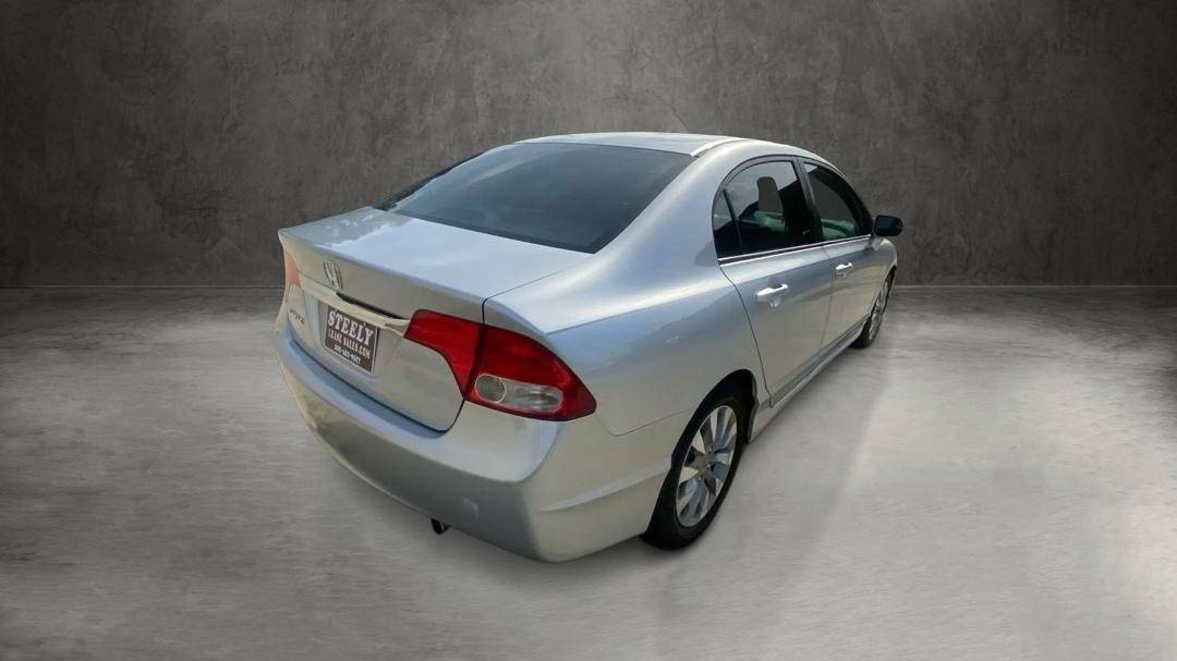Honda Civic EX-L Sedan 5-Speed AT 2011