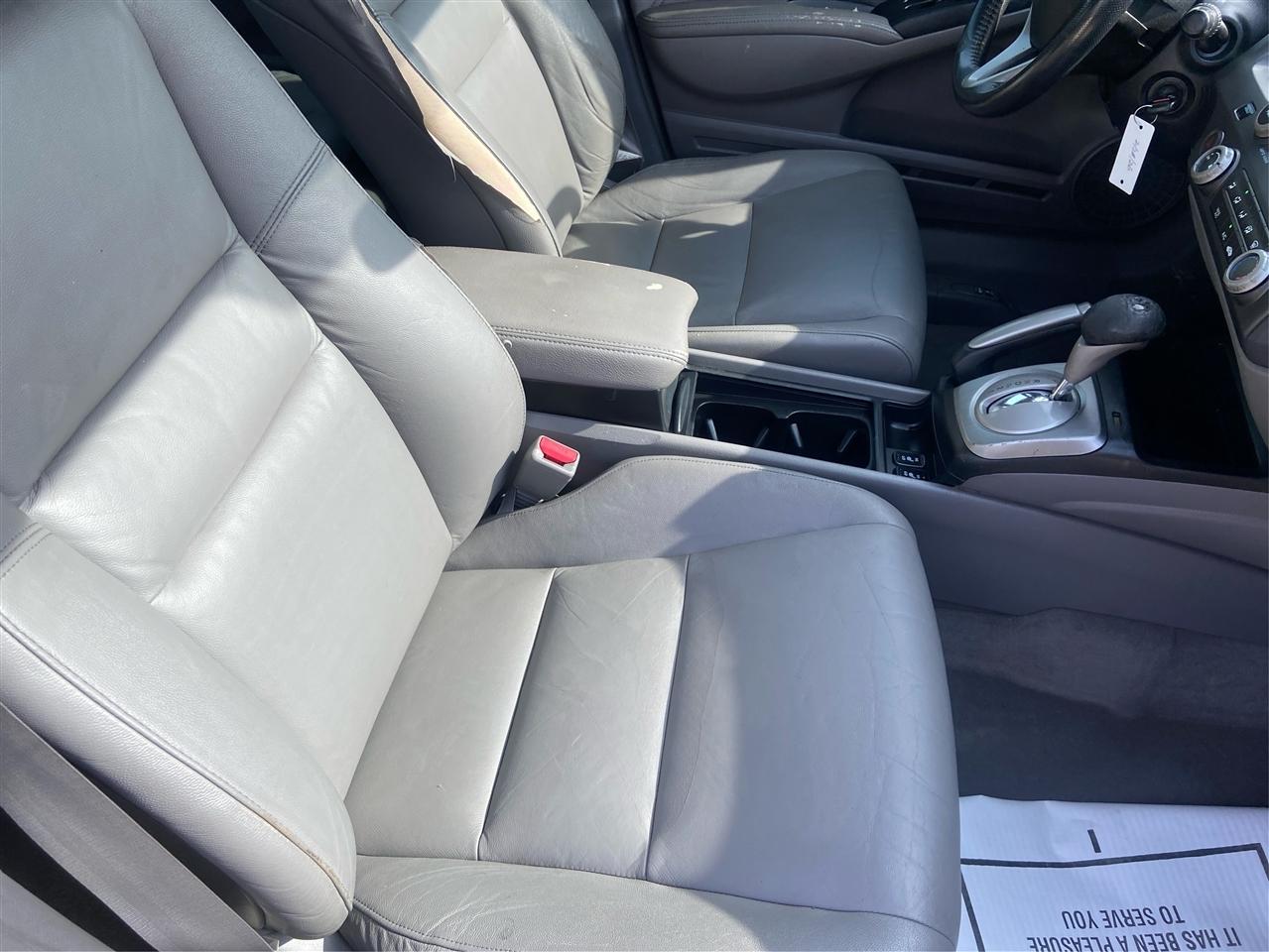 Honda Civic EX-L Sedan 5-Speed AT 2011