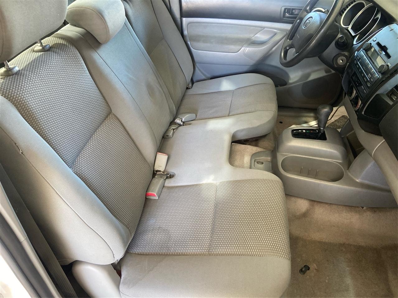 Toyota Tacoma Regular Cab 2WD 2010