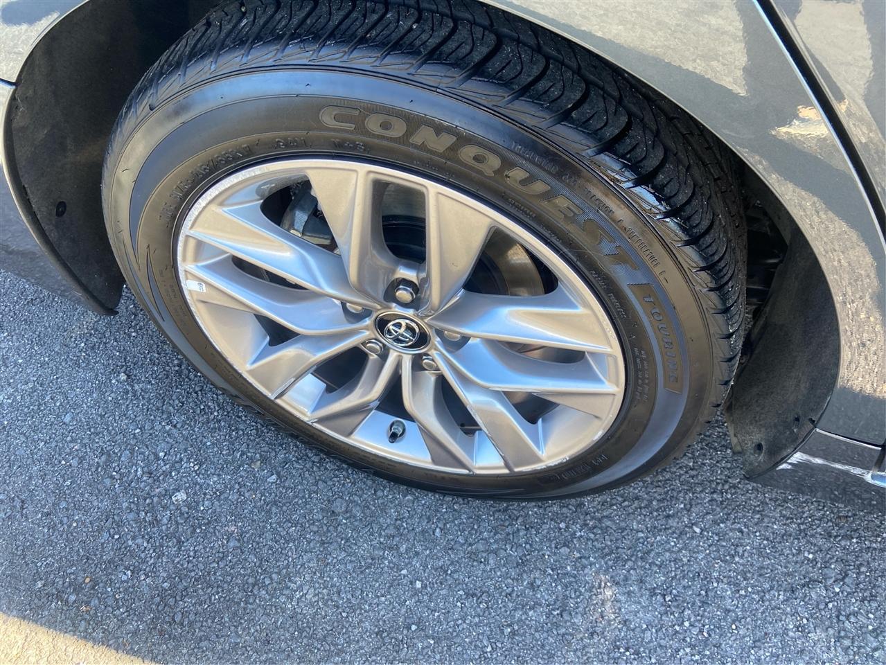 Toyota Avalon Hybrid XLE 2019