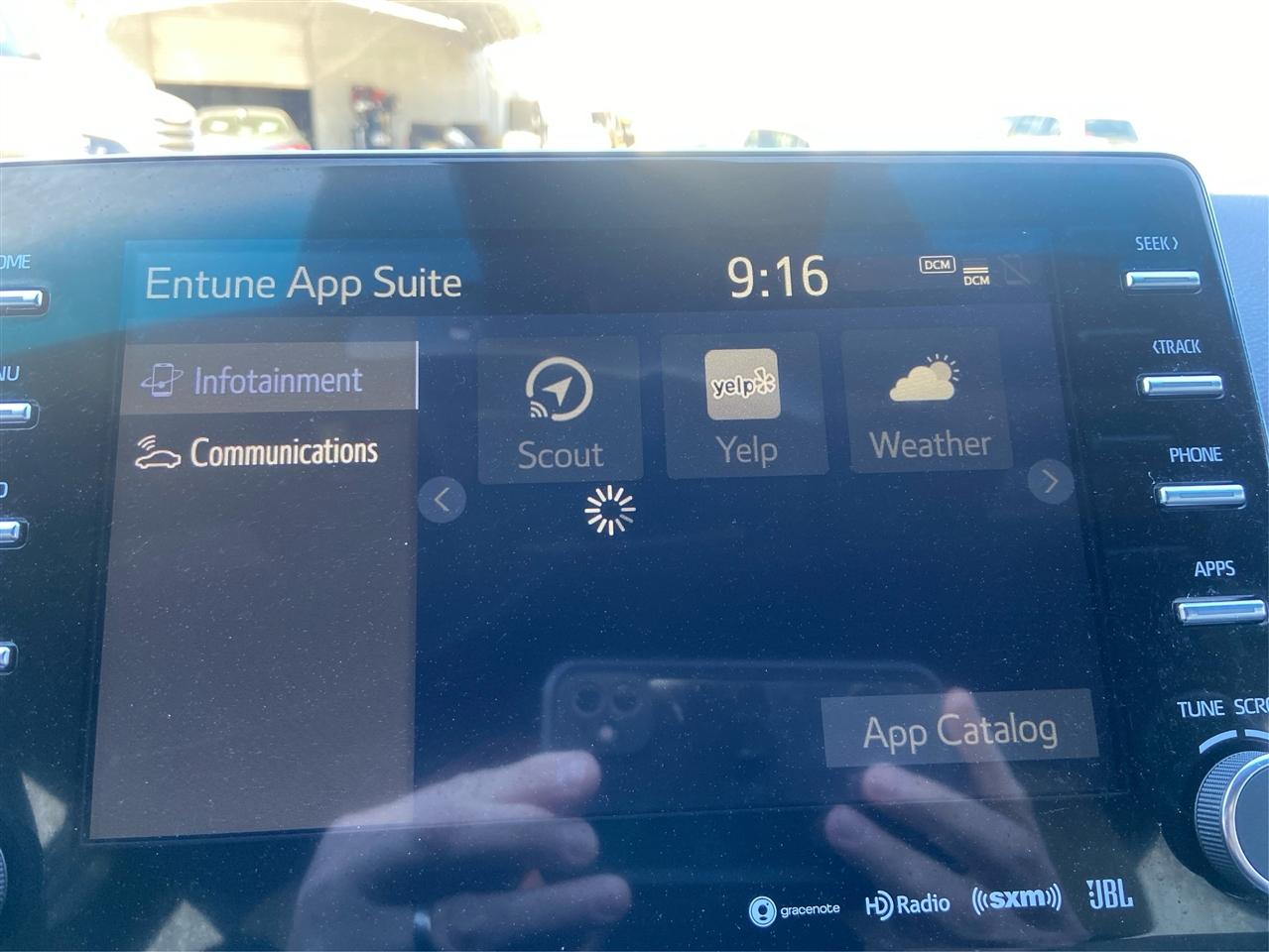 Toyota Avalon Hybrid XLE 2019