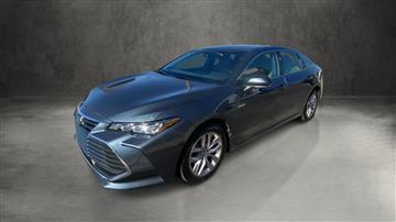 2019 Toyota Avalon Hybrid XLE