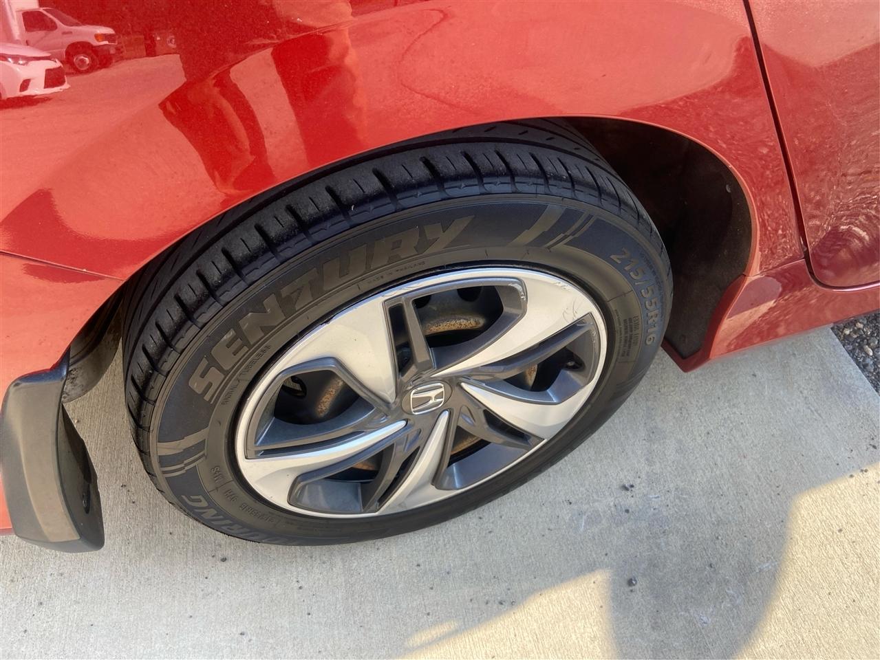 Honda Civic LX Honda Sensing Sedan CVT 2020