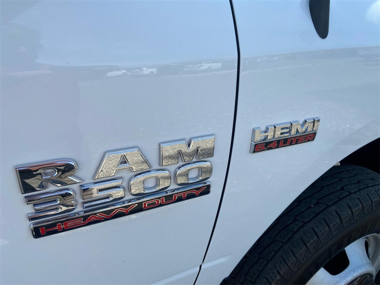 RAM 3500 Regular Cab 2WD DRW 2017