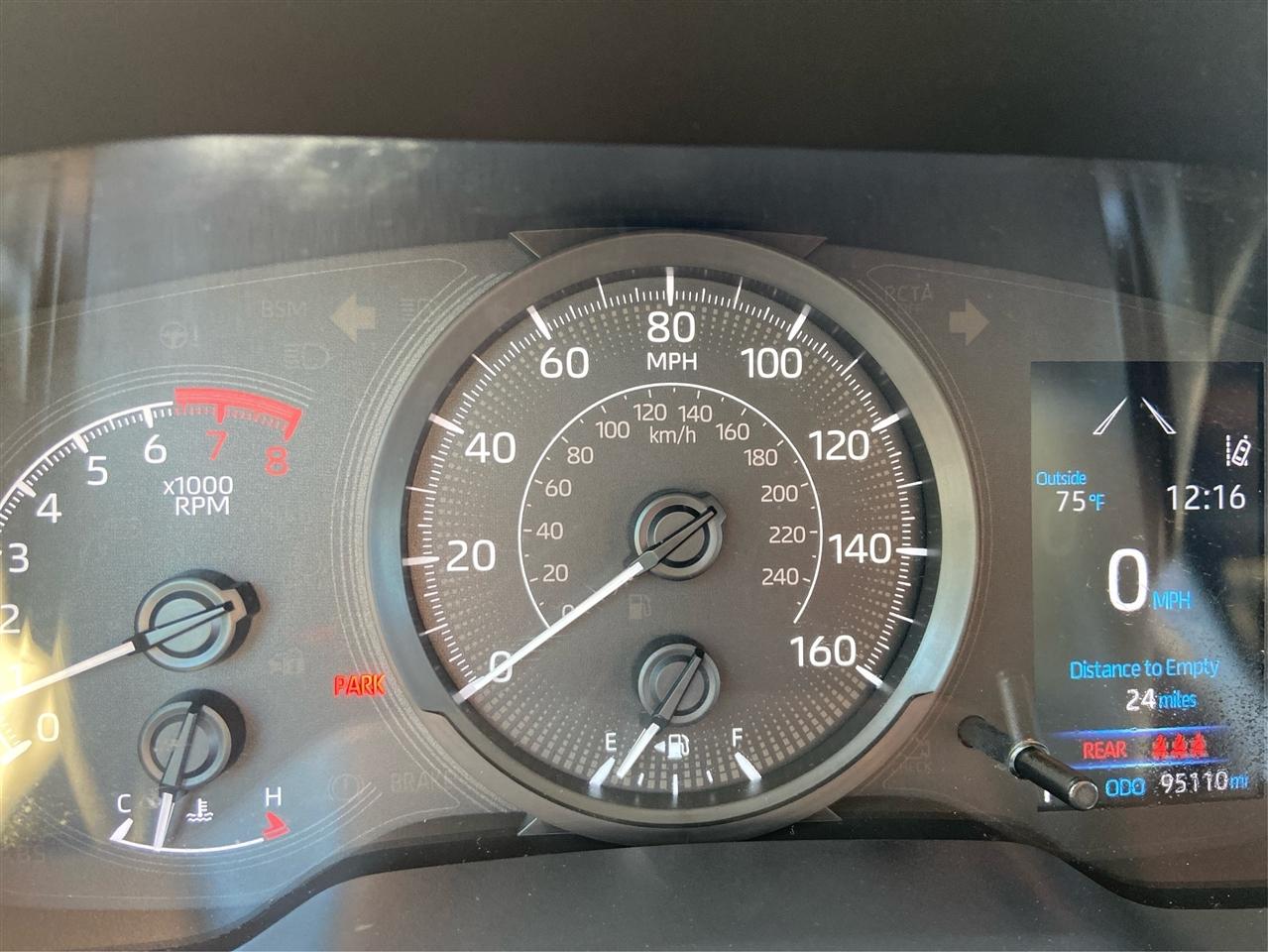 Toyota Corolla SE Hatchback 2020