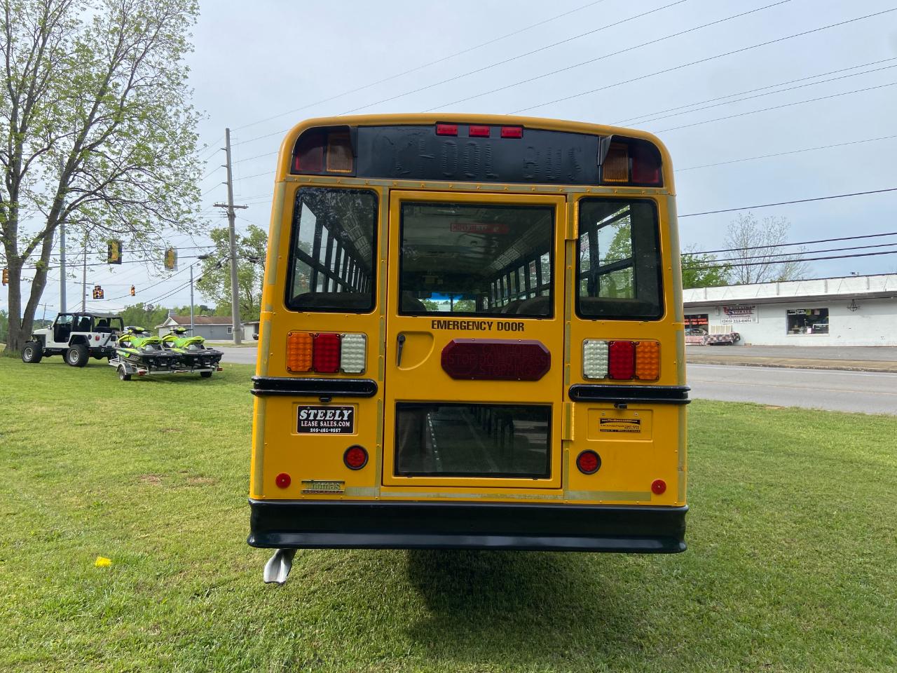 Freightliner B2 Bus Chassis  2009
