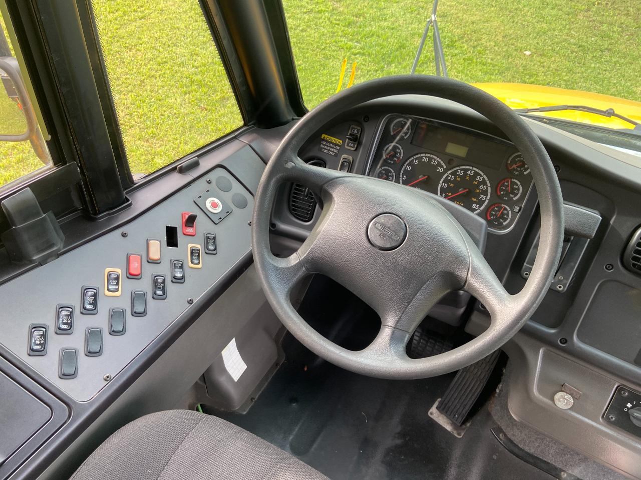 Freightliner B2 Bus Chassis  2009