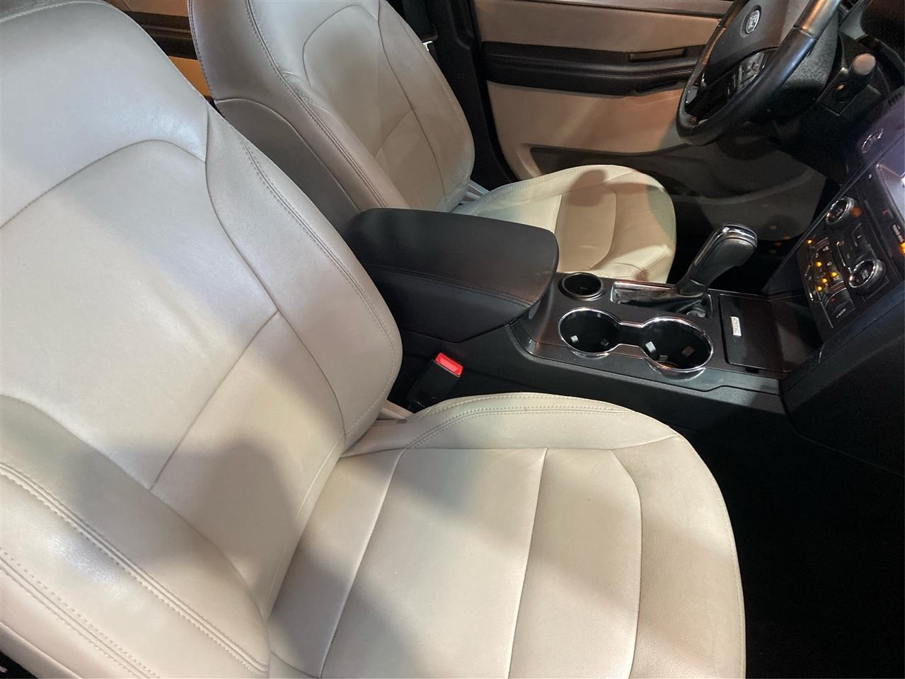 Ford Explorer XLT FWD 2018