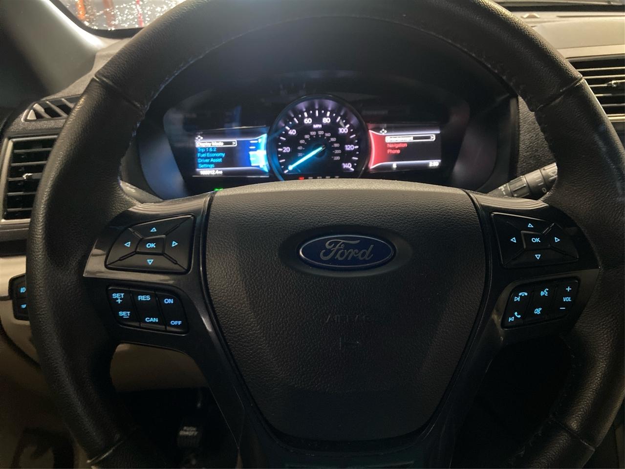Ford Explorer XLT FWD 2018