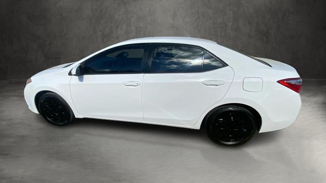 Toyota Corolla LE CVT 2014