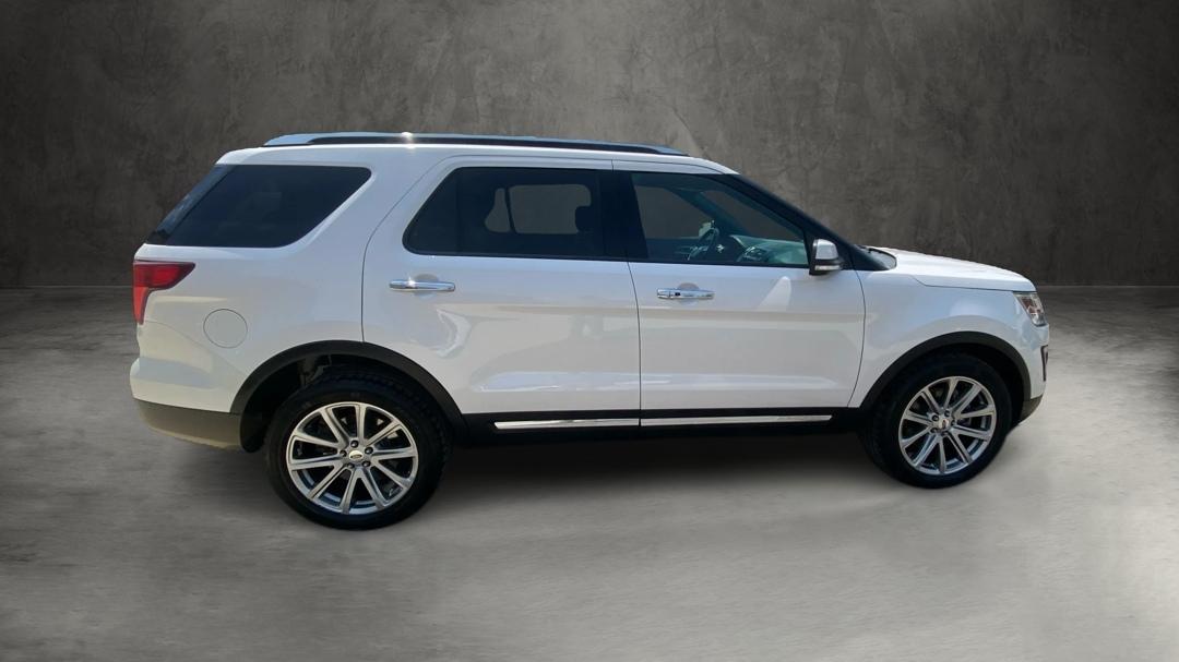 Ford Explorer Limited 4WD 2017