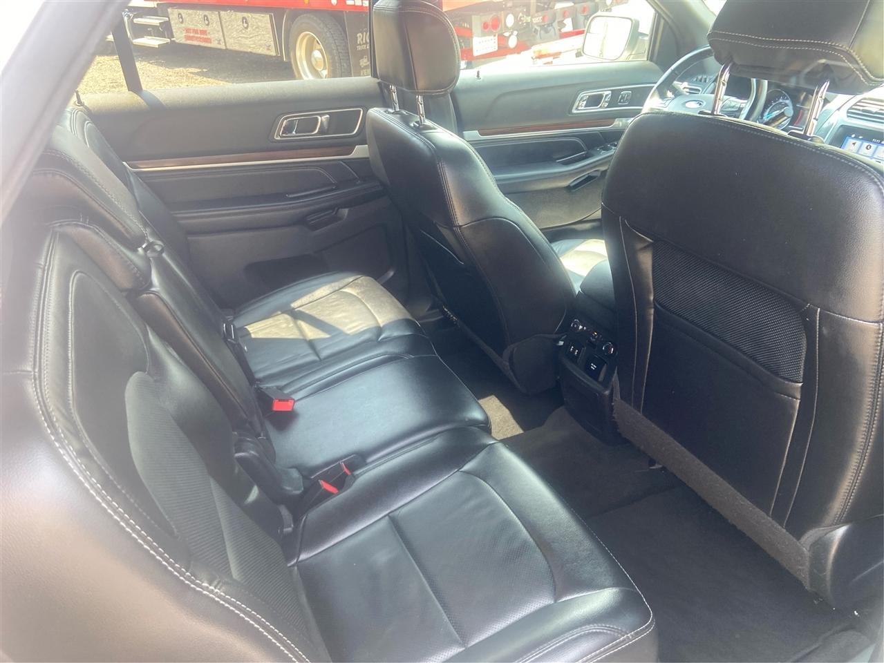 Ford Explorer Limited 4WD 2017