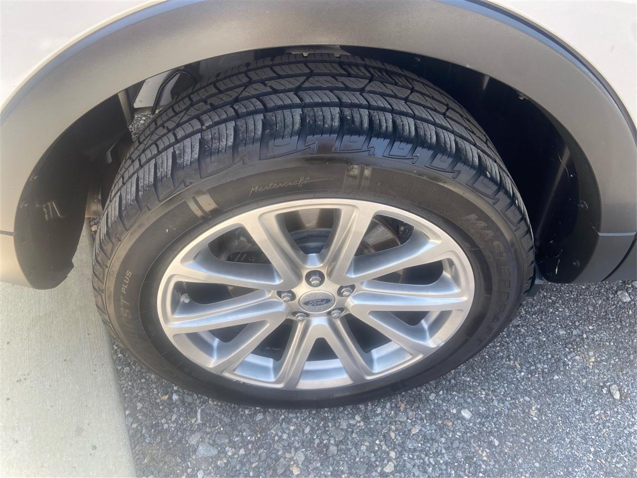 Ford Explorer Limited 4WD 2017