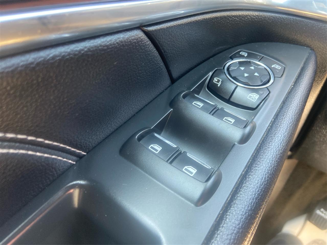 Ford Explorer Limited 4WD 2017