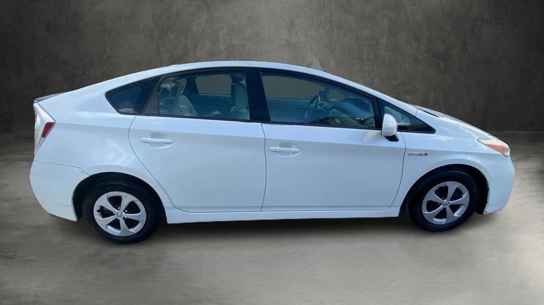 Toyota Prius Three 2014