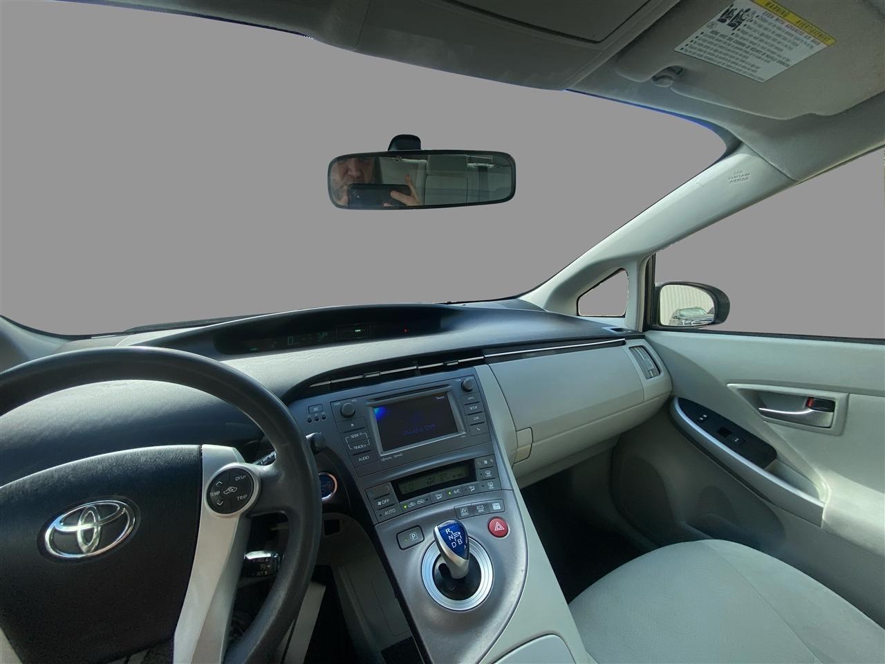 Toyota Prius Three 2014