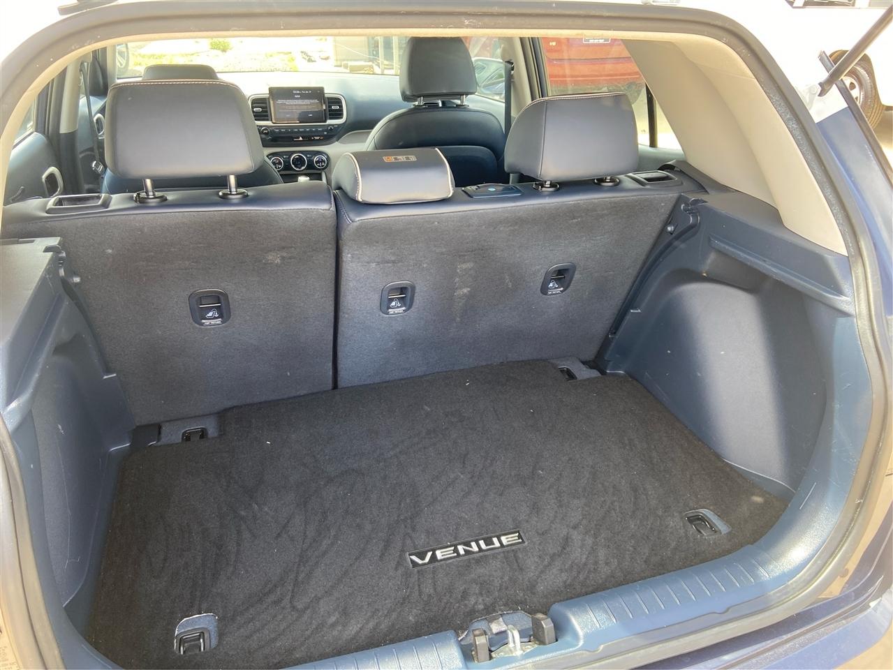 Hyundai Venue SEL 2024