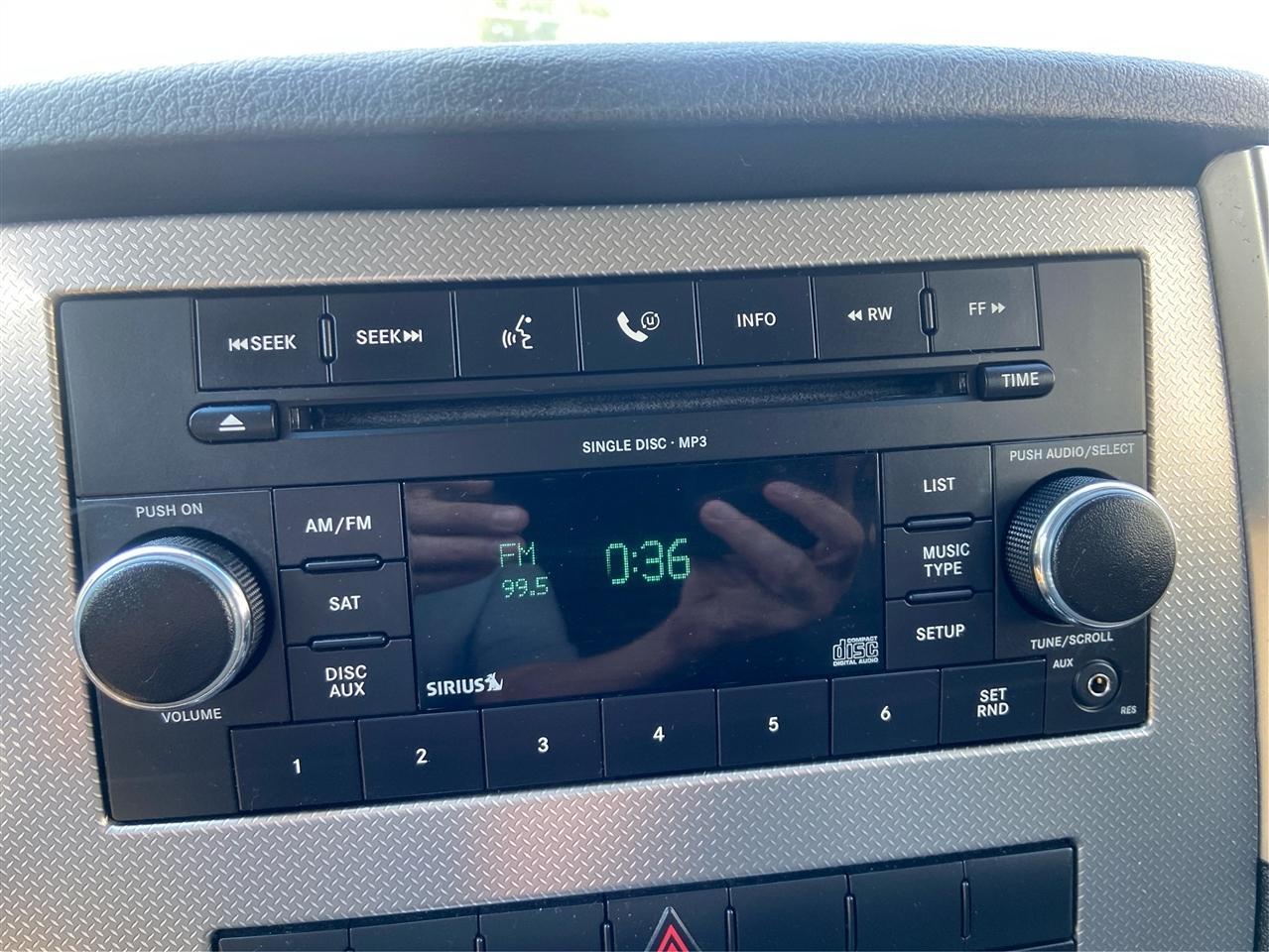 Jeep Grand Cherokee Laredo 2WD 2009