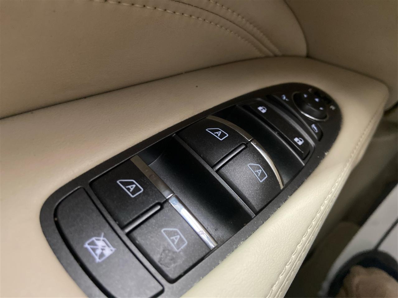 Infiniti QX60 FWD 2014