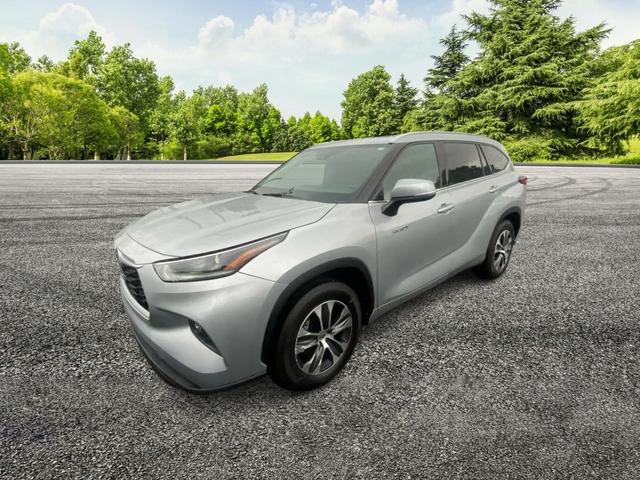 2021 Toyota Highlander Hybrid XLE FWD