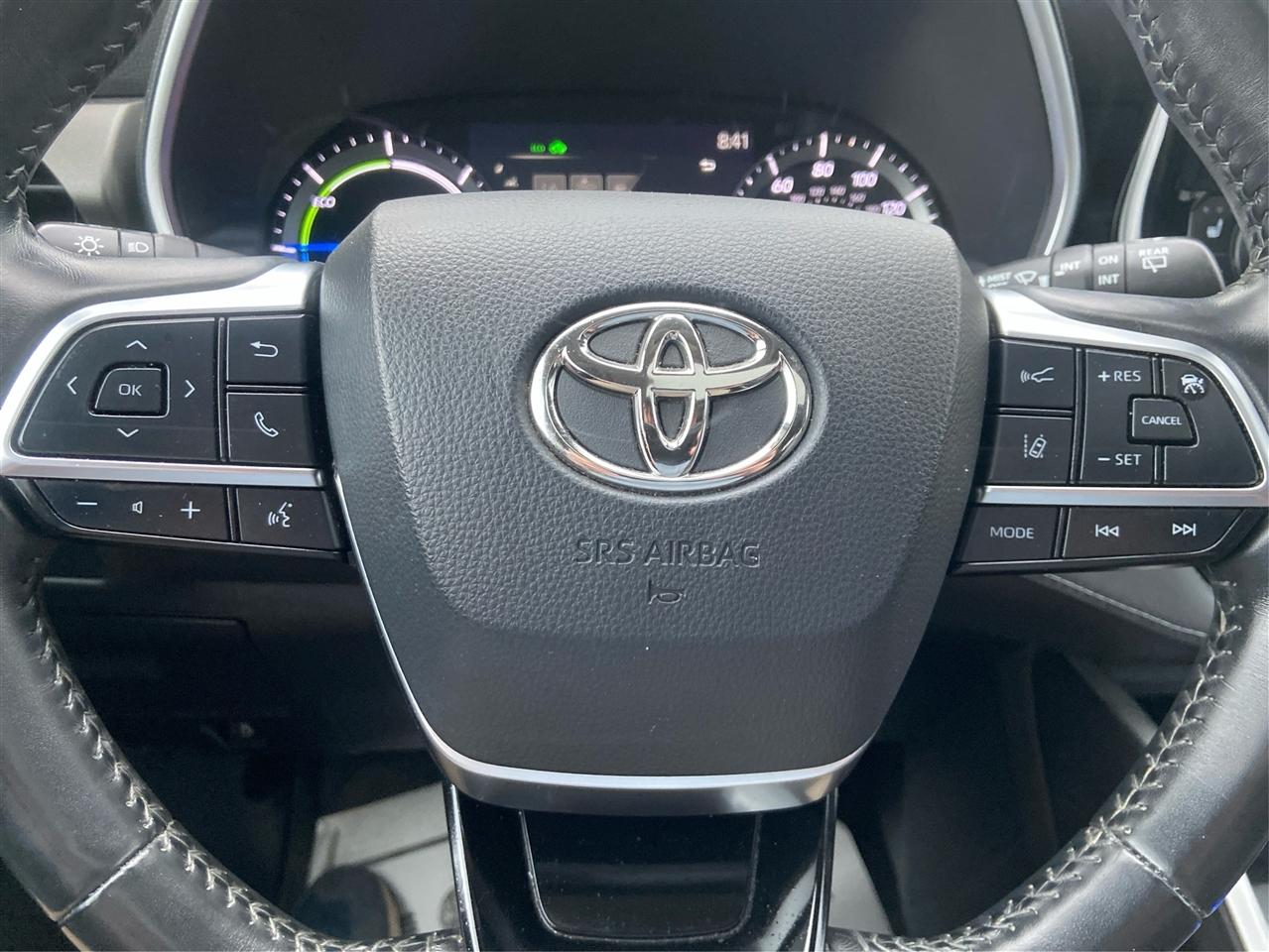 Toyota Highlander Hybrid XLE 2021