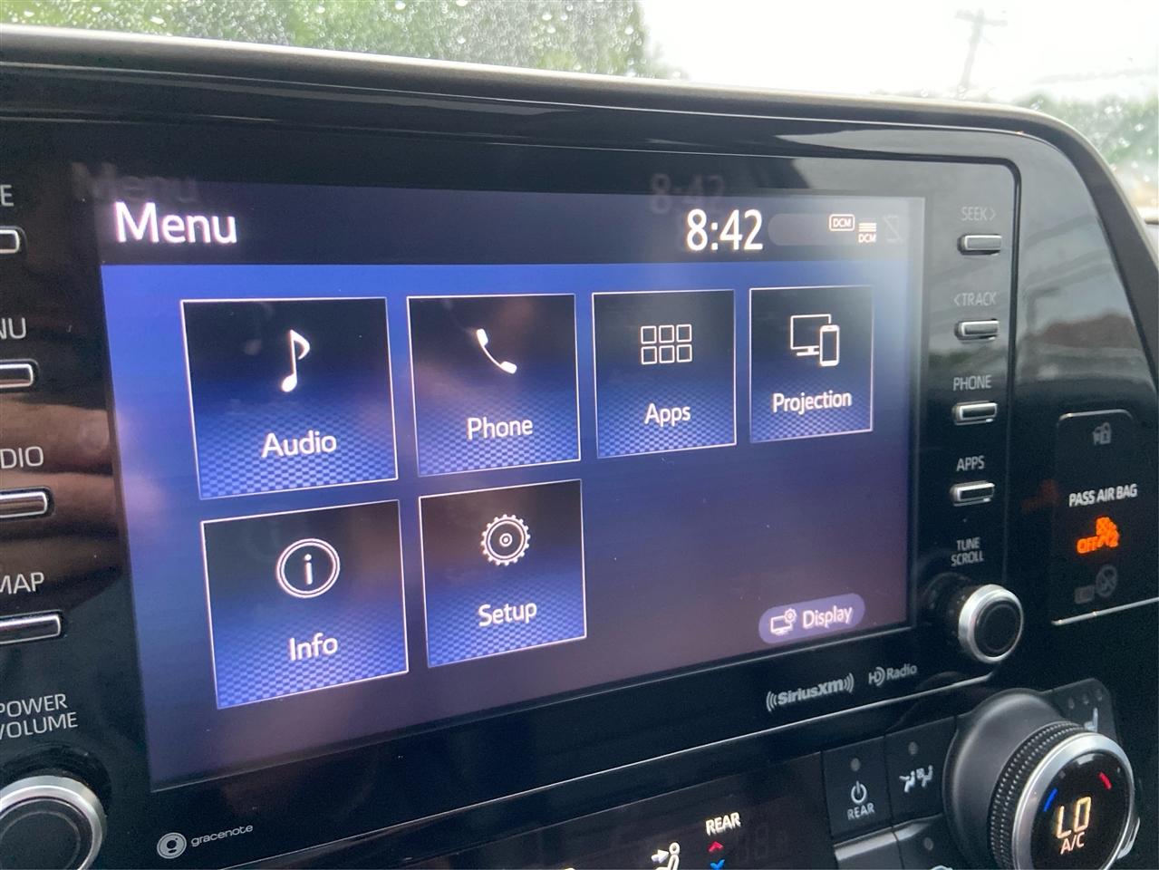 Toyota Highlander Hybrid XLE 2021