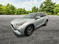 2021 Toyota Highlander Hybrid 