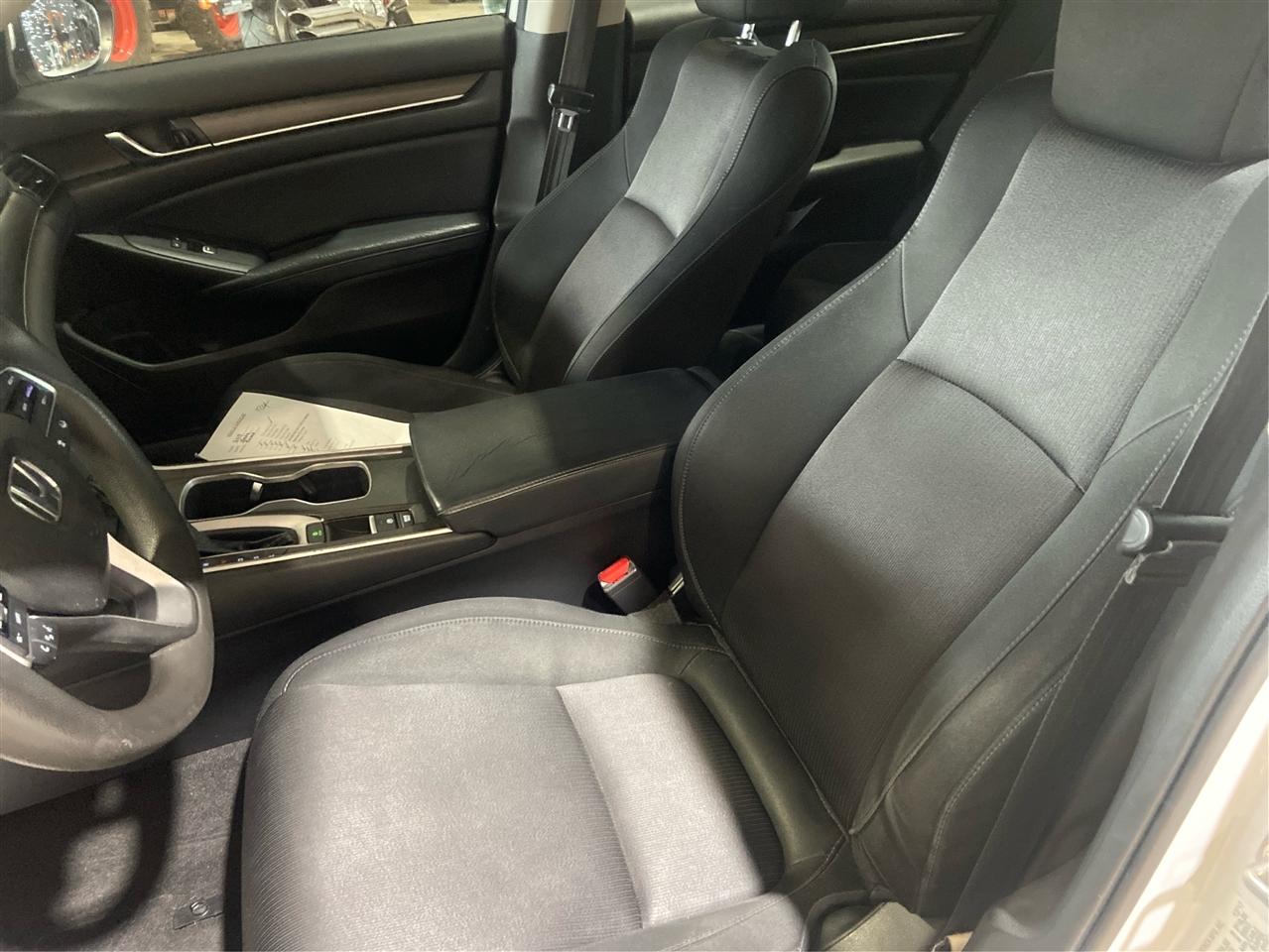 Honda Accord LX CVT 2018