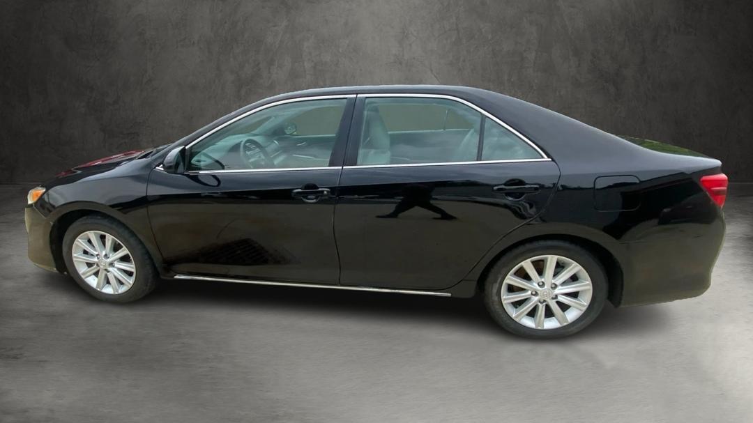 Toyota Camry LE 2012