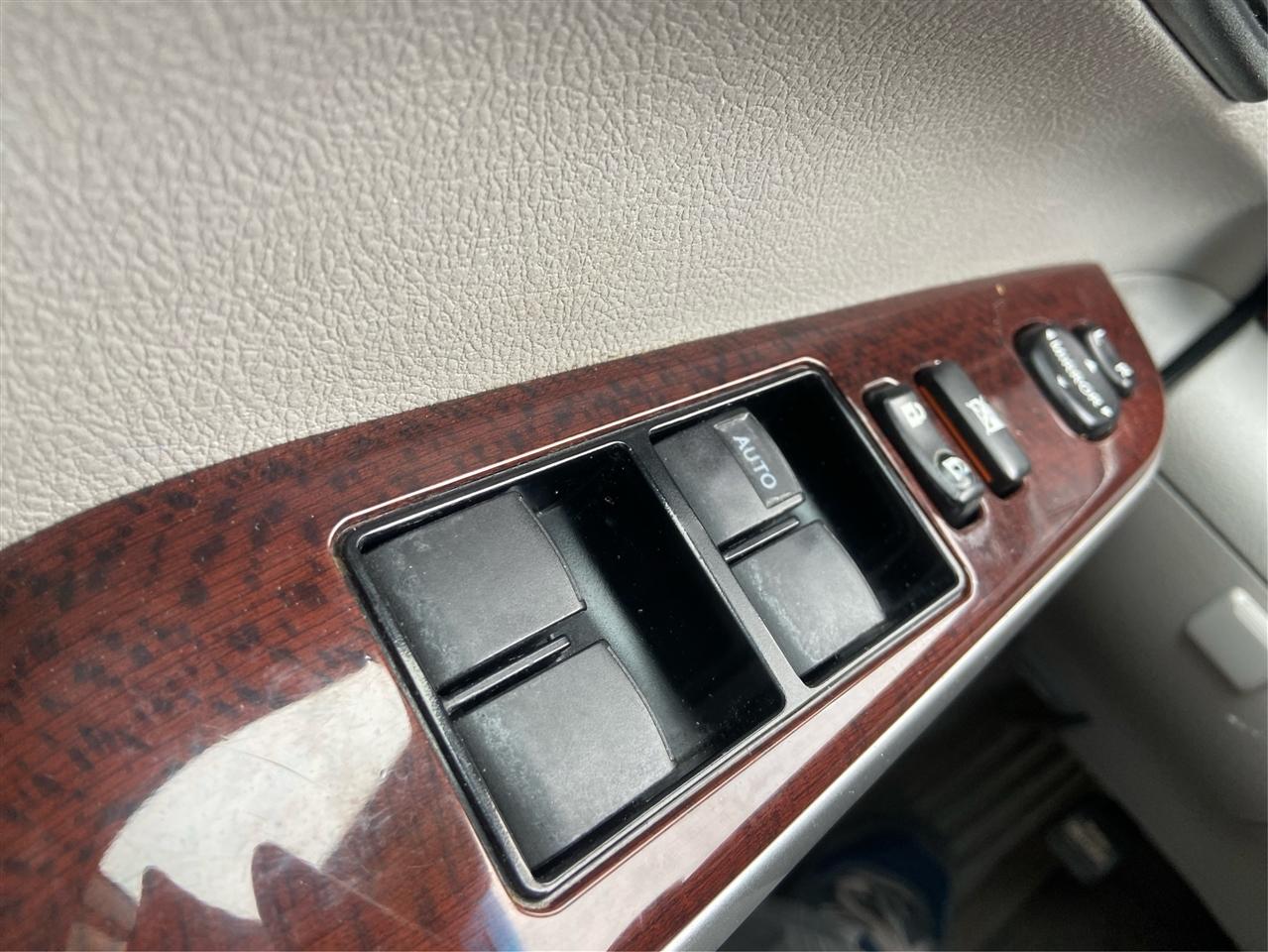 Toyota Camry LE 2012