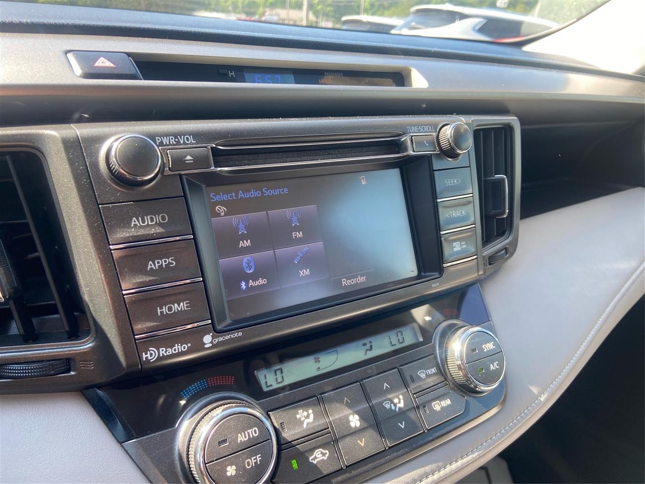 Toyota RAV4 XLE AWD 2015