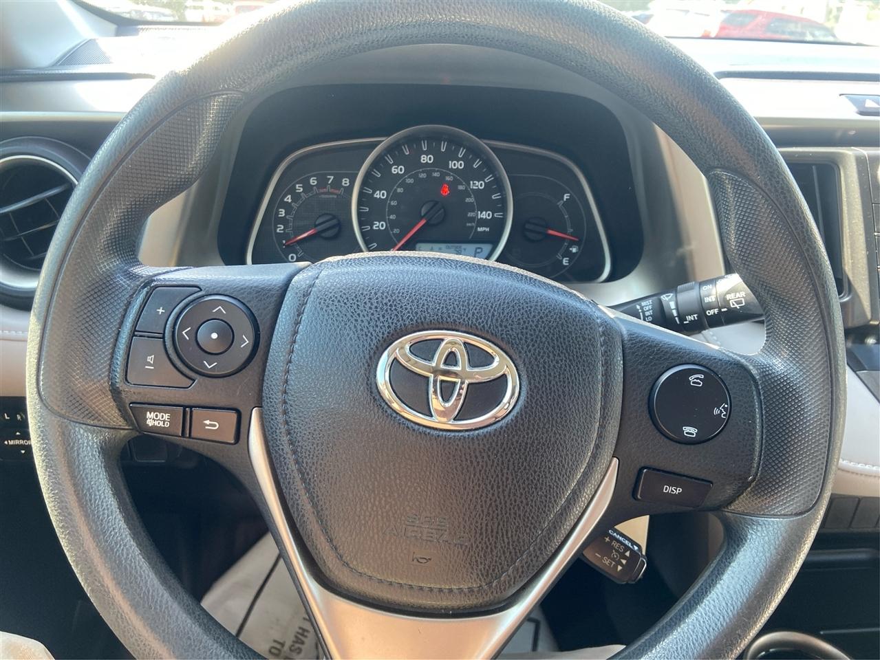 Toyota RAV4 XLE AWD 2015