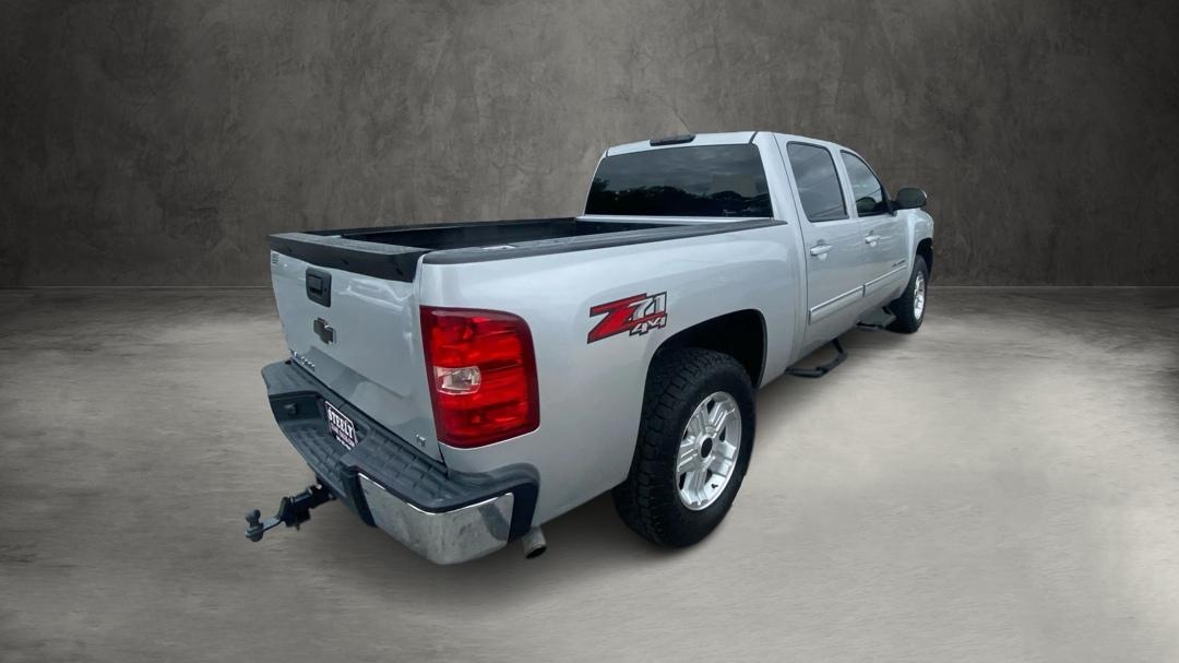 Chevrolet Silverado 1500 LT Crew Cab 4WD 2012