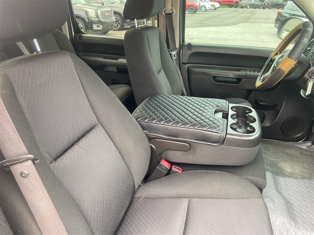 Chevrolet Silverado 1500 LT Crew Cab 4WD 2012