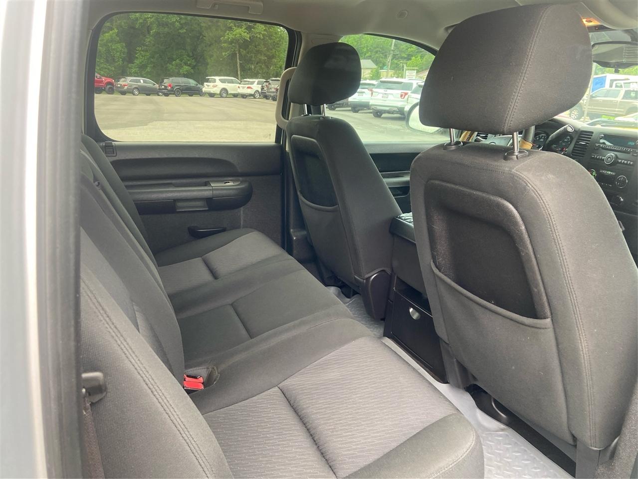 Chevrolet Silverado 1500 LT Crew Cab 4WD 2012