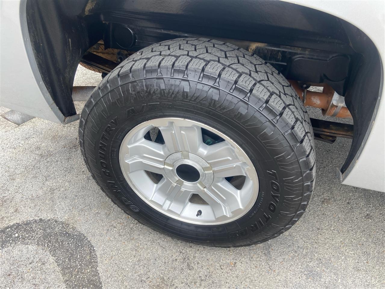 Chevrolet Silverado 1500 LT Crew Cab 4WD 2012